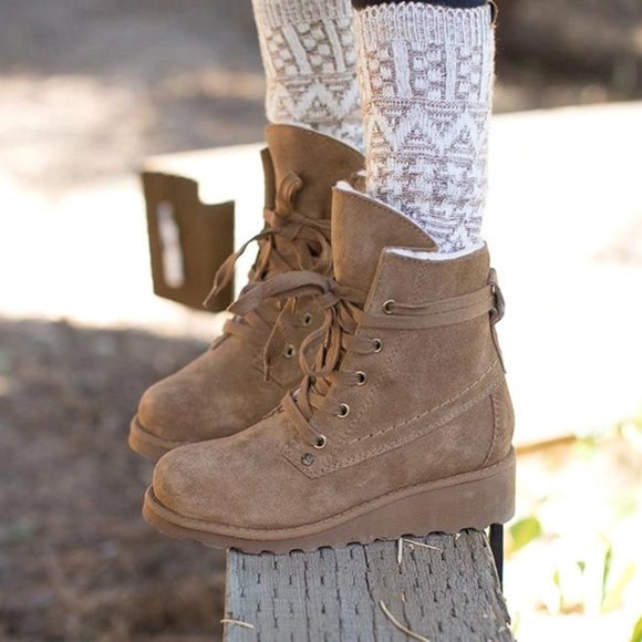 NEW  BEARPAW Little Girls' Krista Boots - Picture 4 of 16